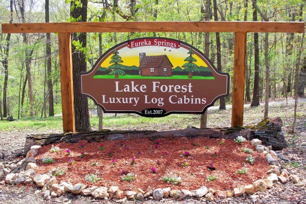 Secluded Cabin In The Woods! 1 Story Villa Eureka Springs Bagian luar foto